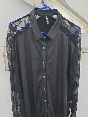 Women’s Black Turquoise Snap Shirt with Lace Sleeves